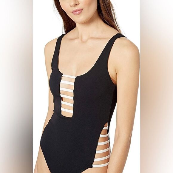 Volcom Womens 185324 Simply Rib Black One Piece Swimsuit Size S - Picture 2 of 3